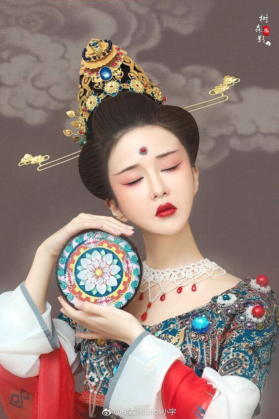 Actualizar 73+ imagen maquillaje chino