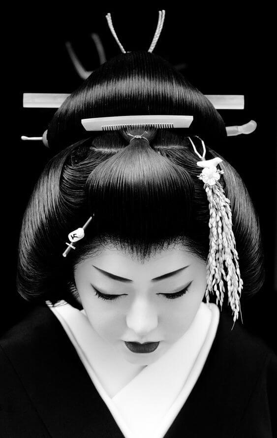 geisha pelo